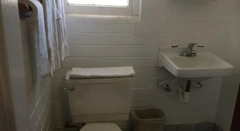 Budget Inn