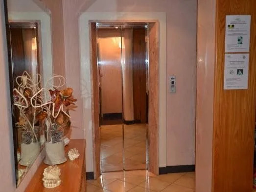 Hotel Monique