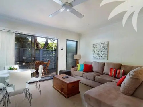 Aqua Apartment 4