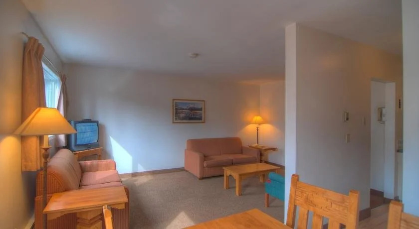 Rundle Manor Apartment Hotel