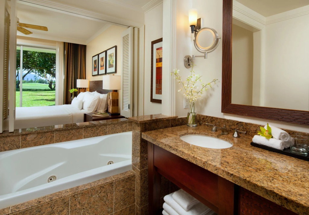 The Westin Princeville Ocean Resort Villas