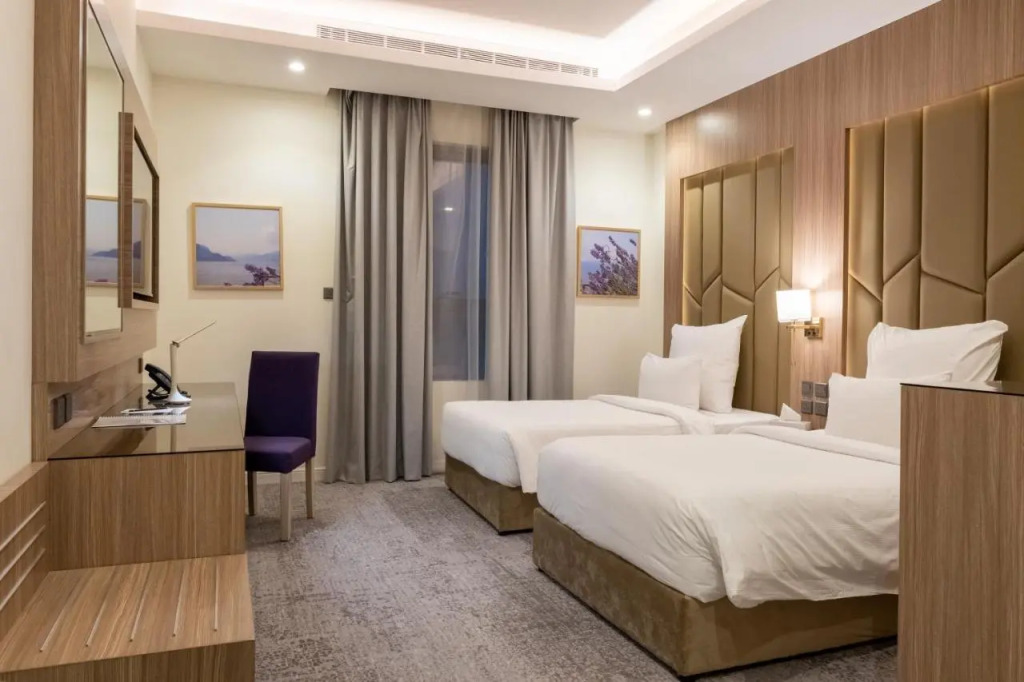 فندق ترى النزهة -Tura Hotel AlNuzha