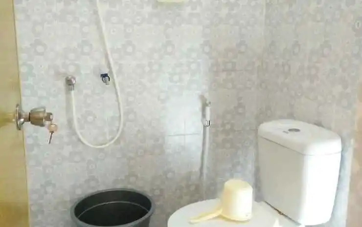 Omah Etan Batu