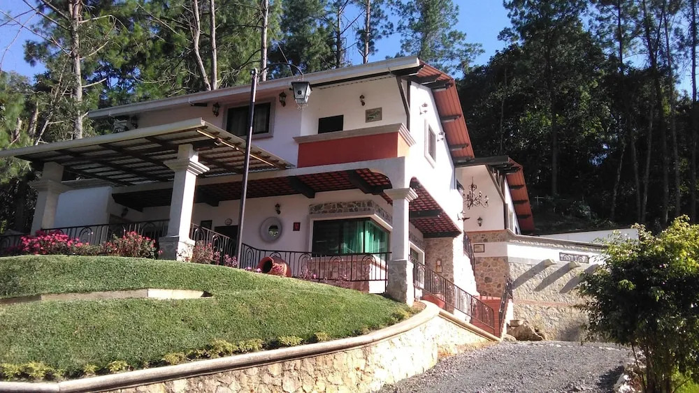 Suites Las Rocas San Rafael