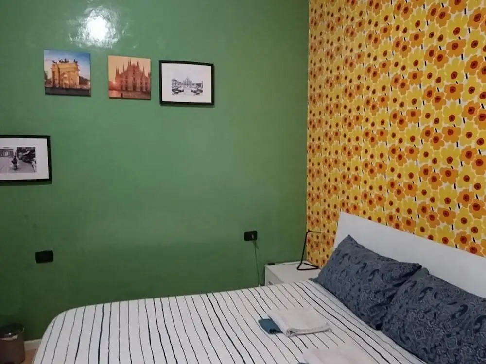 Floris Guest House