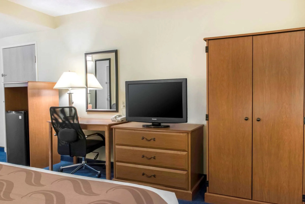 Days Inn by Wyndham Penn State