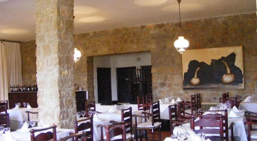 Hostería De Cañete