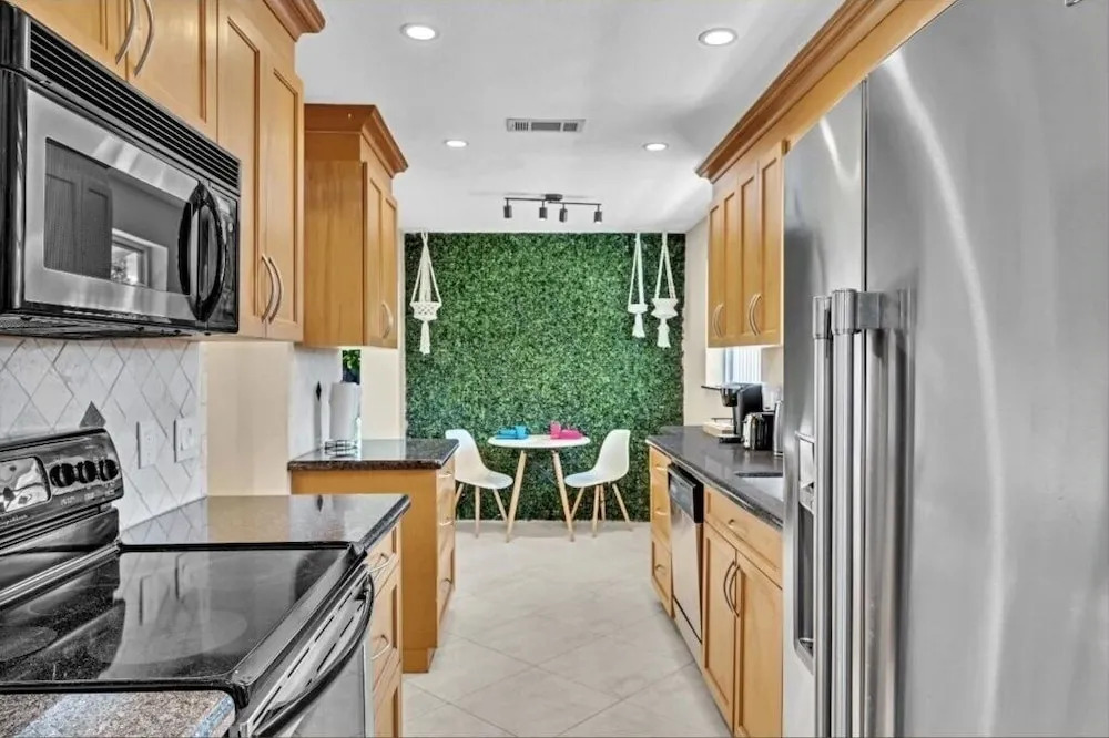 Casa Maya 3br Home With Pool In Hollywood Hills 3 Bedroom Home by RedAwning