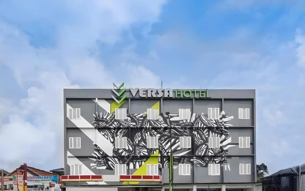 Versa Hotel