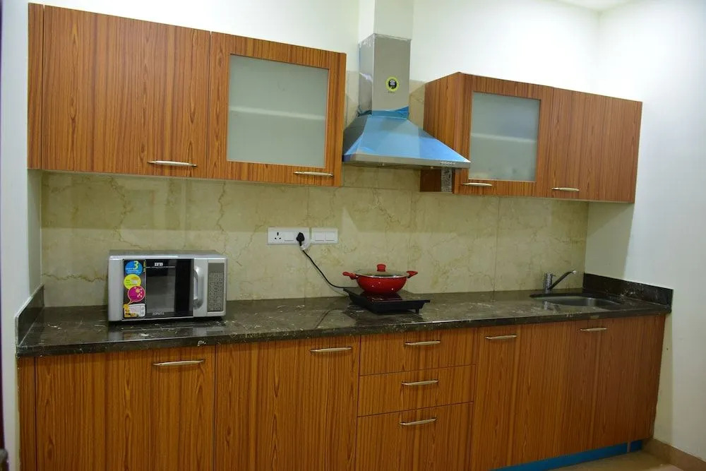 When In Gurgaon - Service Apartments Next to Artemis Hospital