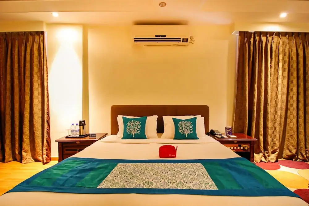 Sandhya Hotel
