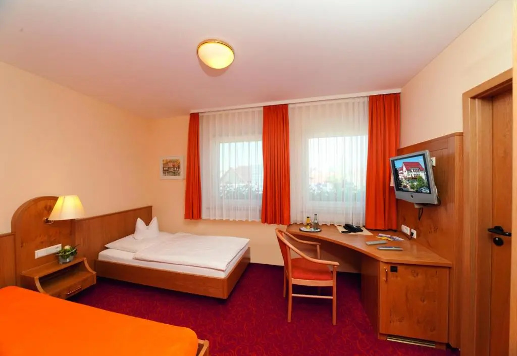 Gasthof - Hotel zum Ochsen GmbH