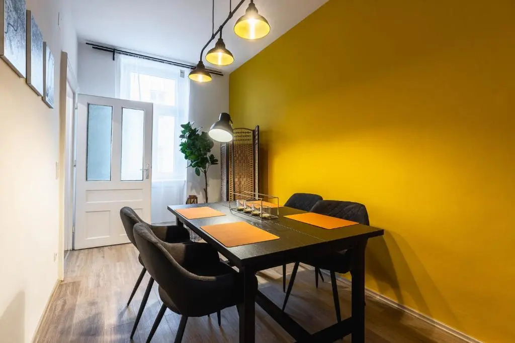 Stylish 1 bedroom apartment near Hannovamarkt