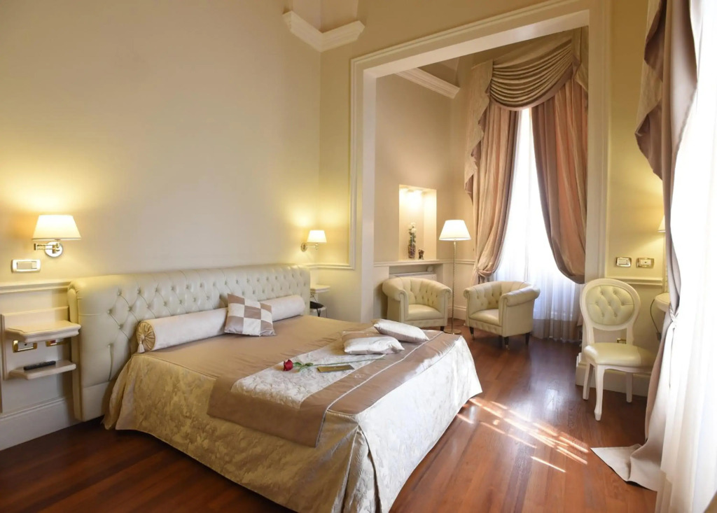 SANTA CHIARA SUITE HOTEL & SPA - Lecce