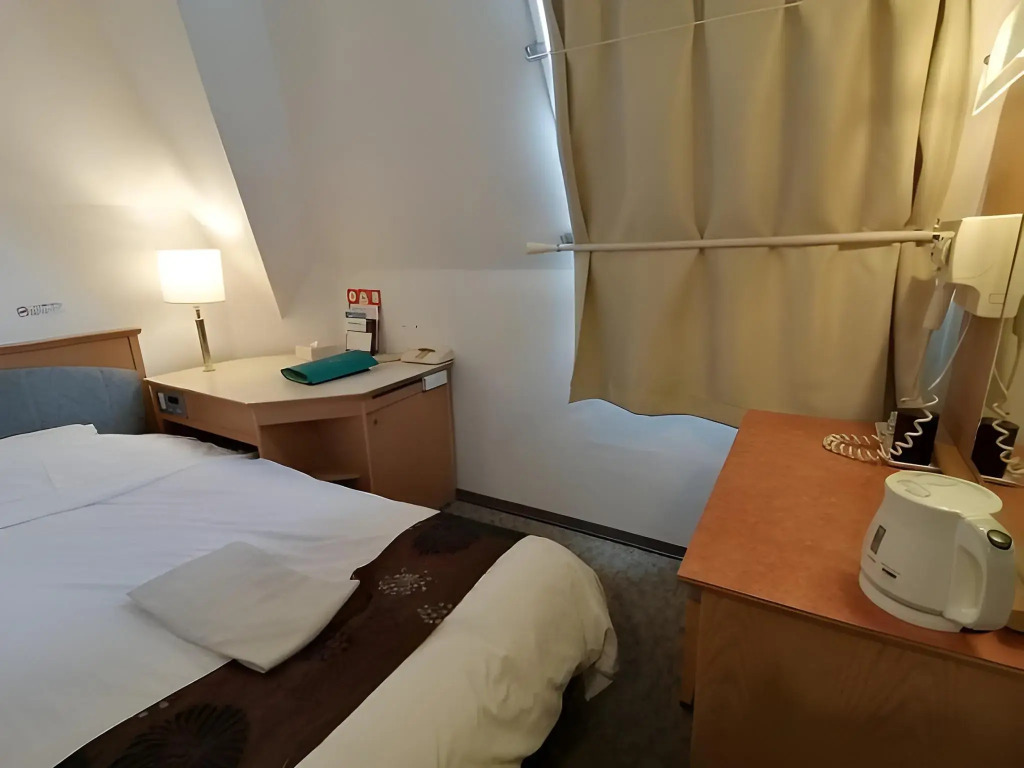 Harbor Plaza Hotel