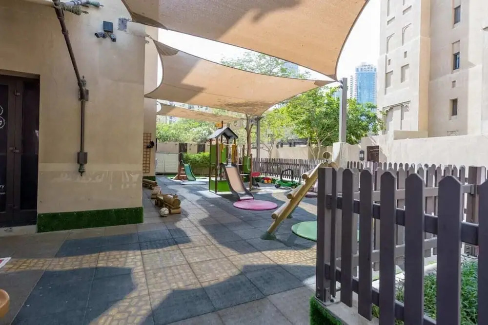 Retreat to Elegant Apartment in Old Town
