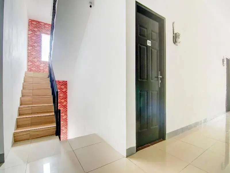 Joy Homestay At Pulomas RedPartner