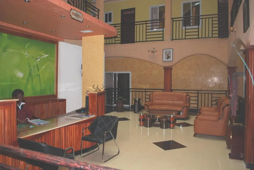 Glory Summit Hotel