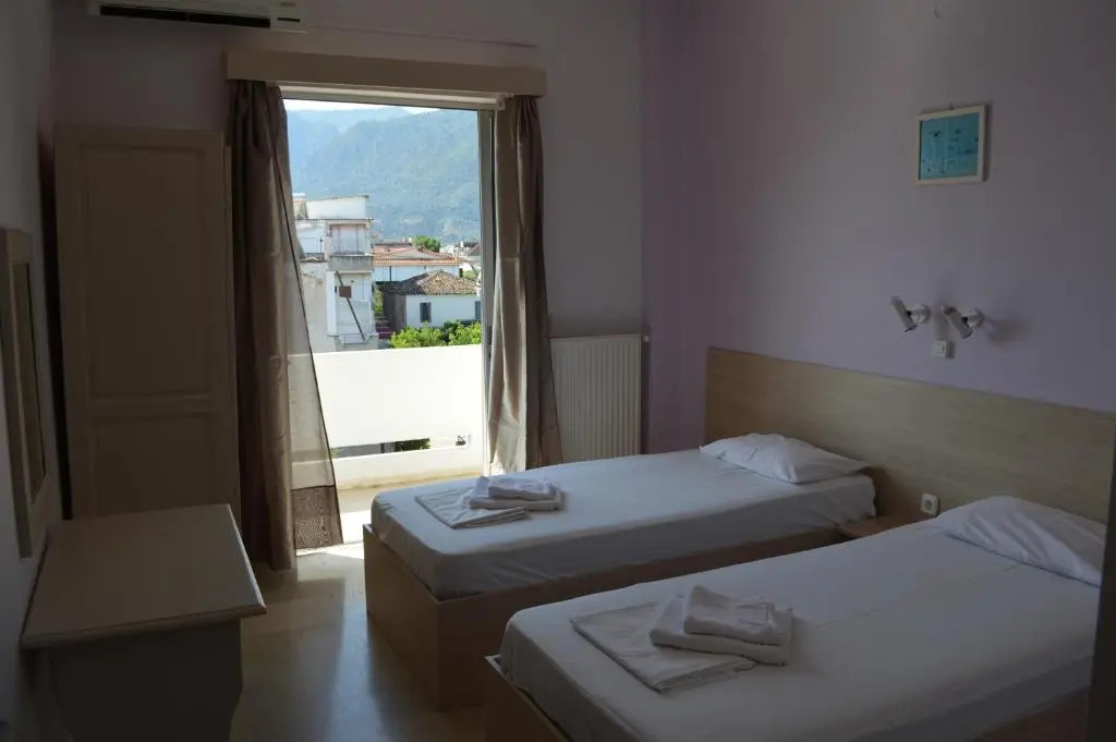 Dimitropoulos Seafront Apartments-Elaionas Beach near Diakopto