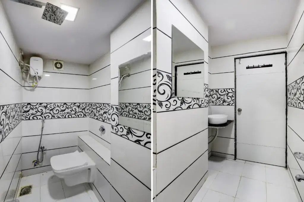 Collection O 86179 Hotel Lotus Gold