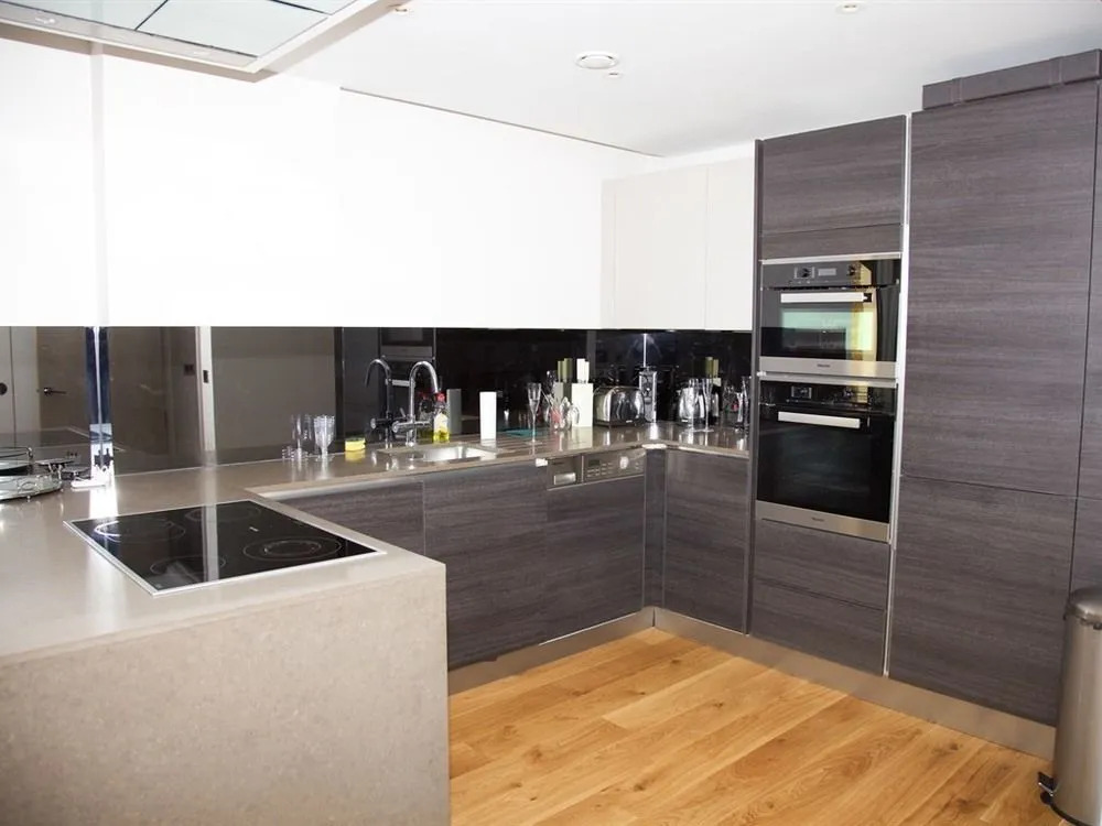 2 Searle House