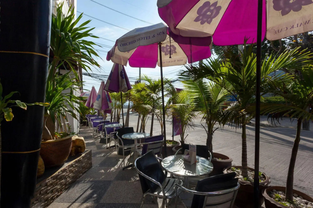 Orchid Hotel and Spa Kalim Bay