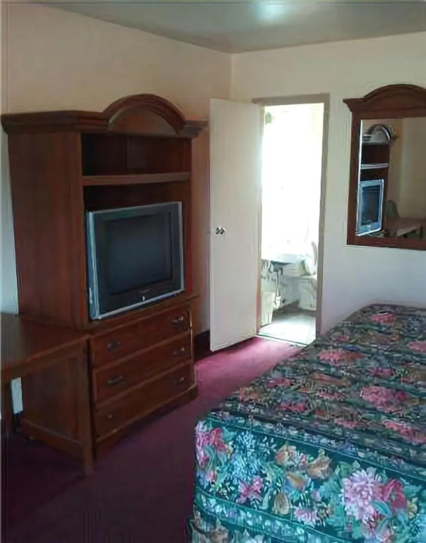 Shamrock Motel