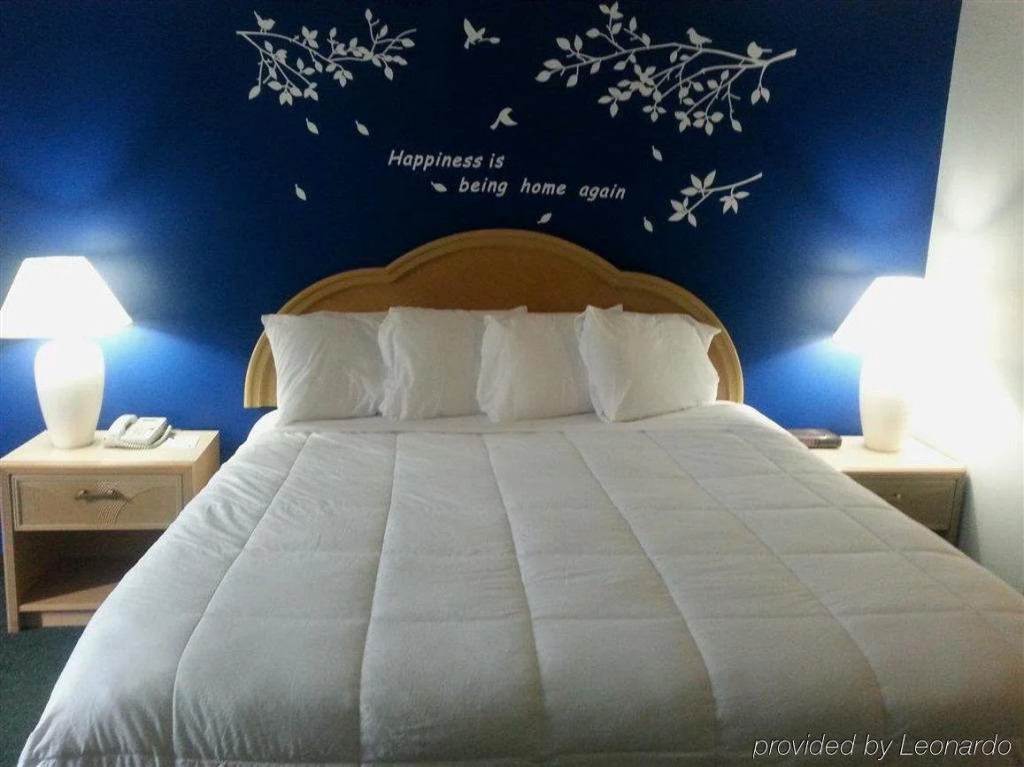 Relax Inn Lake Of The Ozarks