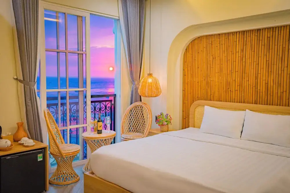 Sensea Hillside Collection at Sunset Town - Managed by Sensea Retreat