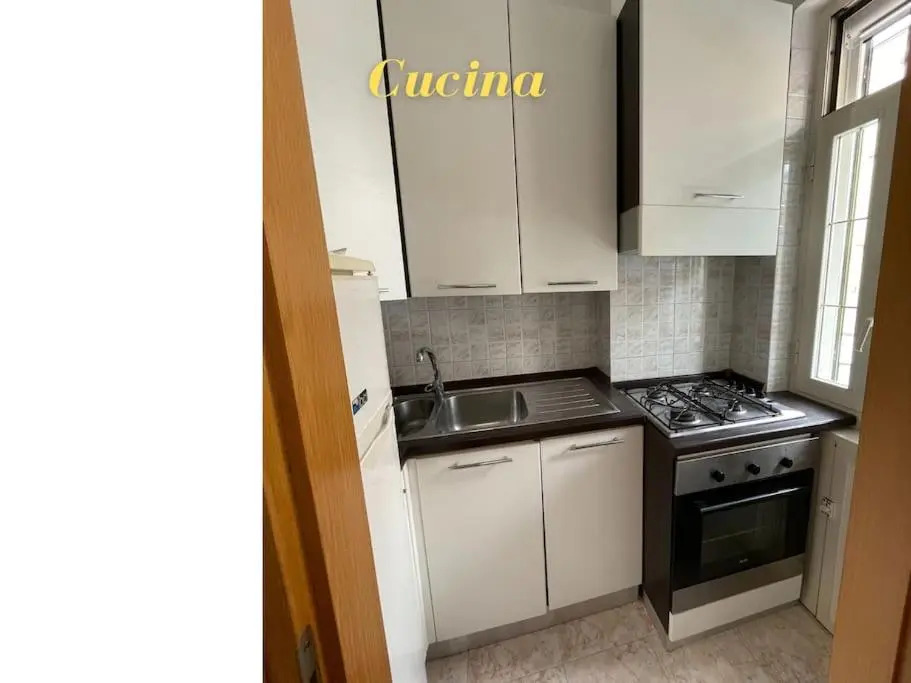 Appartamento 10 m dal mare Casa da zia Lena Maiori