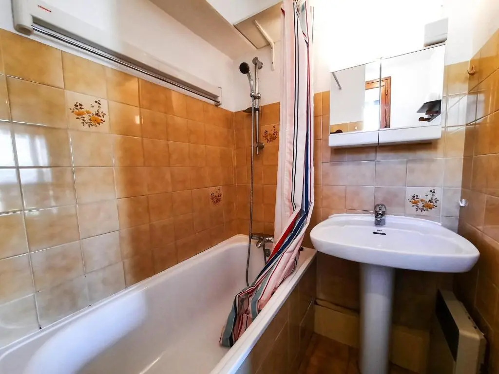 Studio Saint-Martin-de-Belleville-Les Menuires, 1 pièce, 2 personnes - FR-1-452-319
