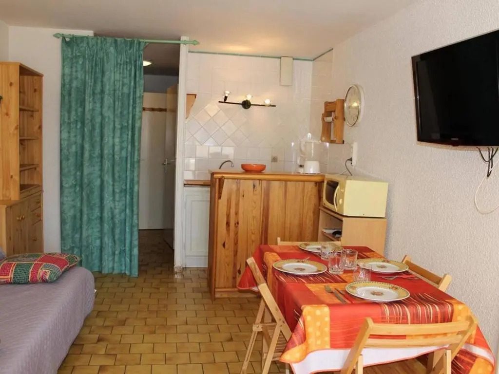 Appartement Gruissan, 1 pièce, 4 personnes - FR-1-229-71