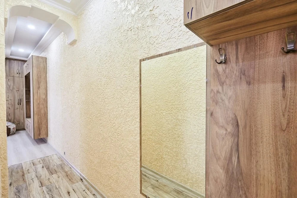 Flat 013