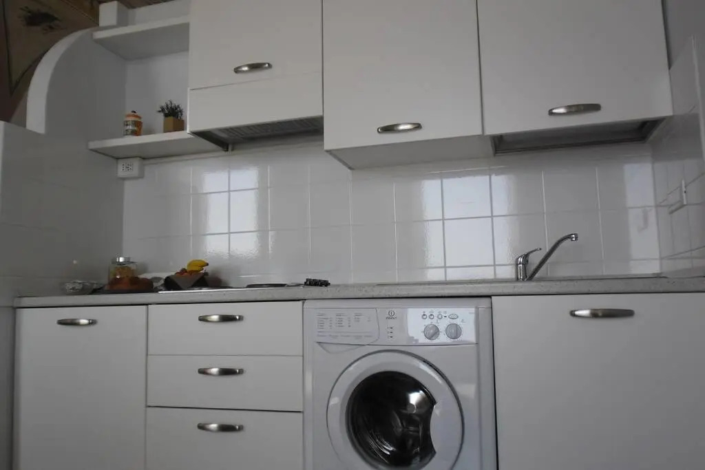 Venere Charming House Codice CITRA O11O22-LT-O853