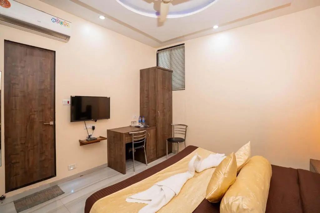 Hotel Royce Executive Near US Consulate, Bandra Kurla Complex