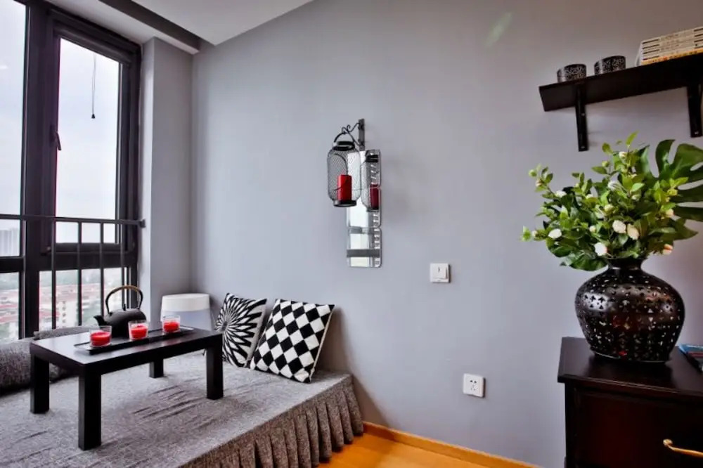 Royal Garden Apartment