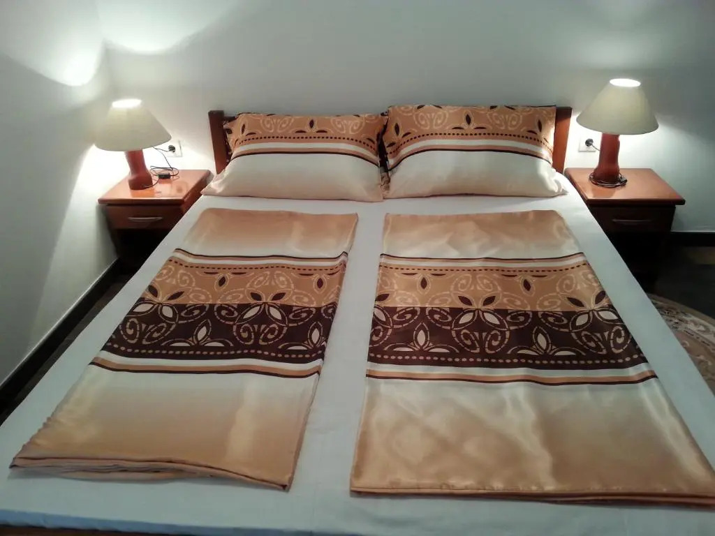 Lero Apartments