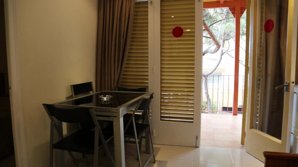 Apartamentos Aromar