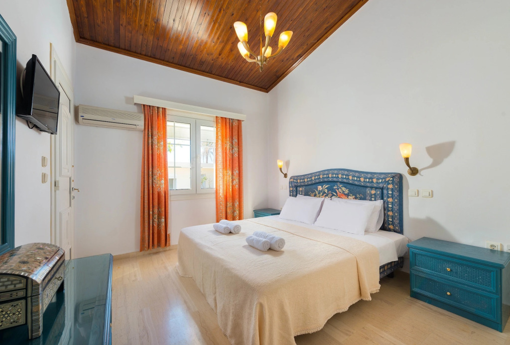 Beachfront Luxury Rhodes Villa 5 Bedrooms Sleeps 14 Villa Maria Kiotari