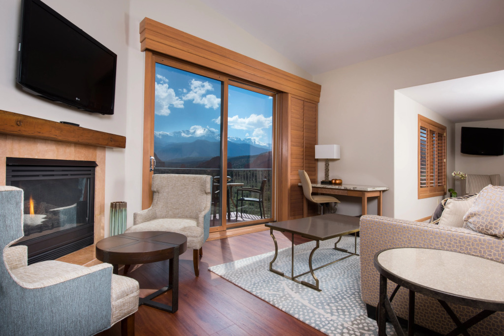 Garden of the Gods Resort & Club