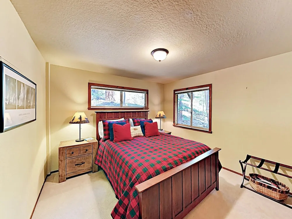 1274 Tahoe Vista - 4 Br Home