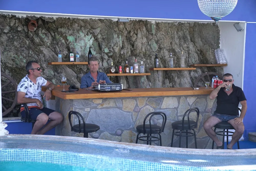 ASPAT HOTEL BODRUM - Beach&Restaurant