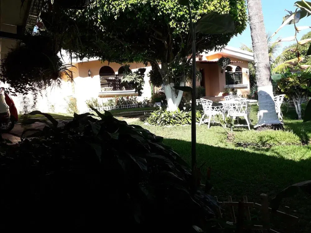 Hostal La Toscana