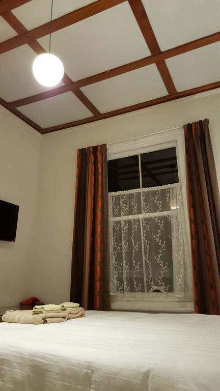 Golden Cross Hotel