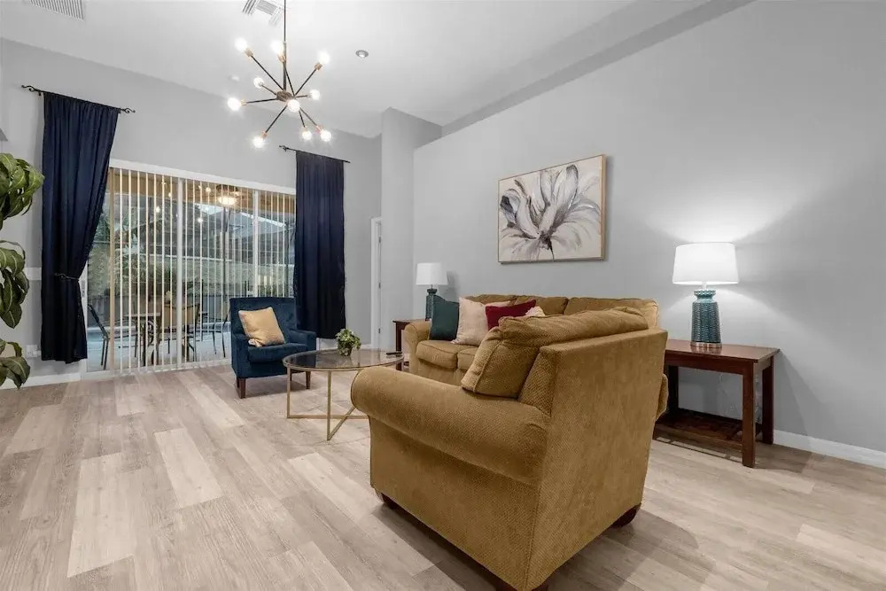 Davenport Luxury 8-Guest Villa
