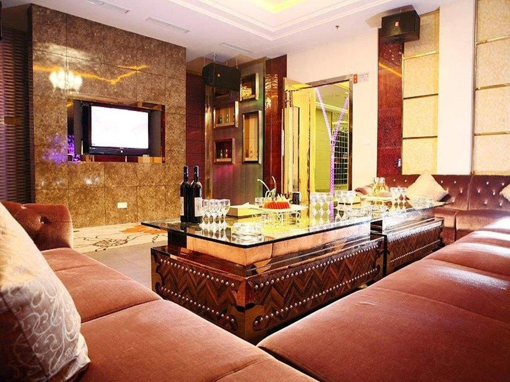 Yucheng Hotel