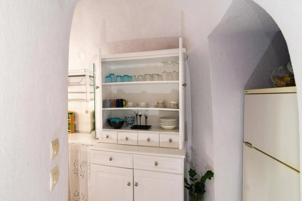 Santorini Paradise Cave Houses