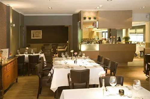 Hotel Den En Heuvel