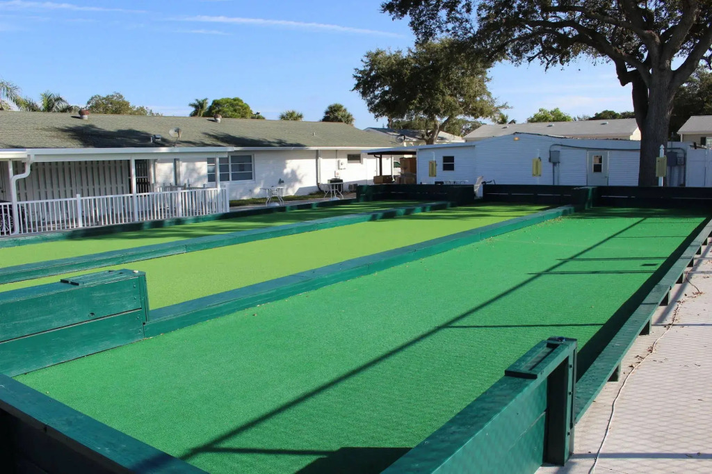 Groves RV Resort