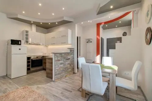 Tamara Apartment